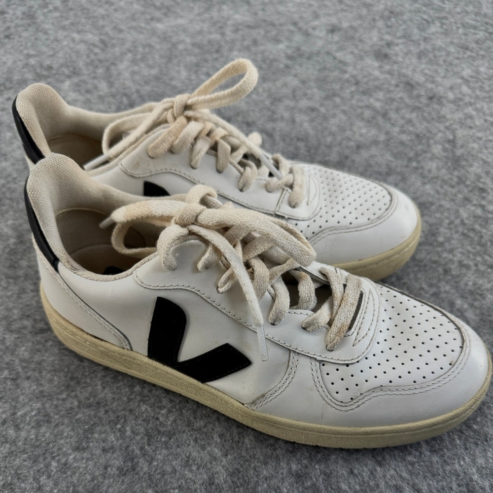 Veja V-10 Leather Sneakers White Black Women Size 8 Casual Everyday Shoes